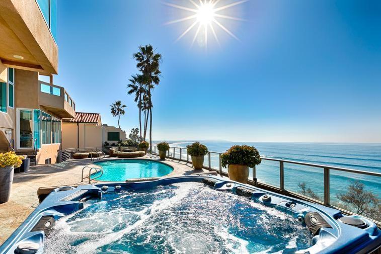 Celebrity Oceanfront Estate Сasa de vacaciones San Diego