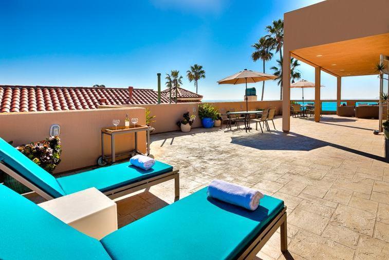 Celebrity Oceanfront Estate *